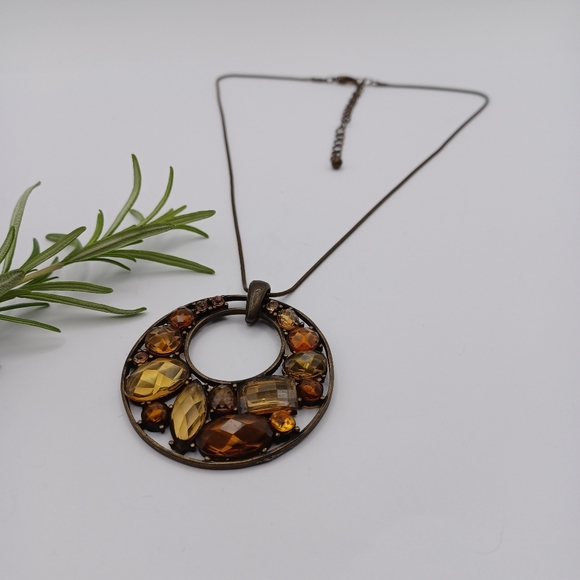 ✨️Crystal Pendant Necklace - Picture 8 of 9